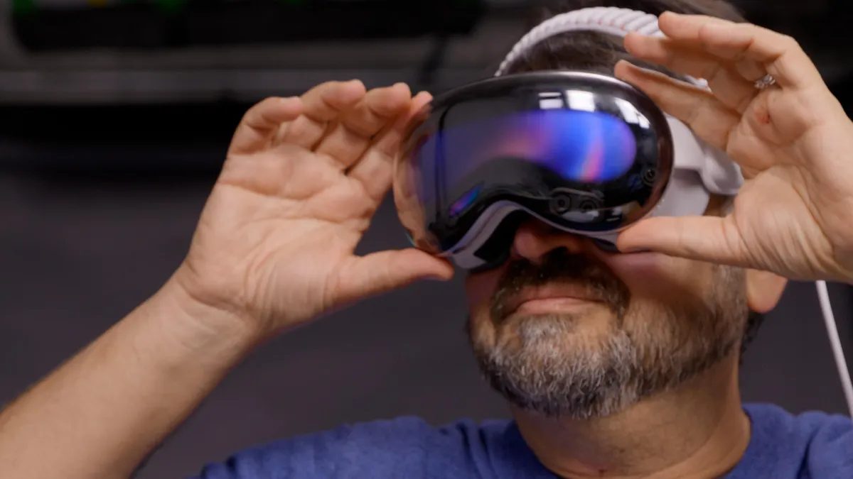 Apple Vision Pro 将获 AI 环境识别功能更新