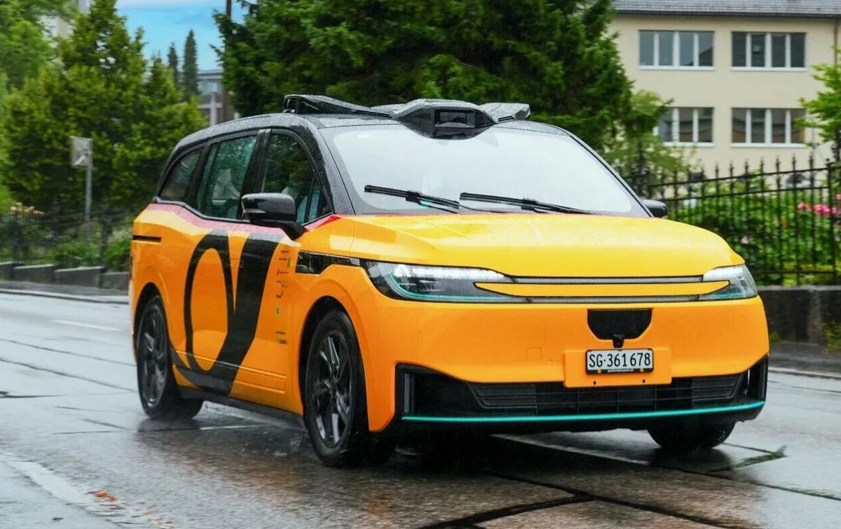 Baidu запускает тесты беспилотного такси Apollo Go в Швейцарии
