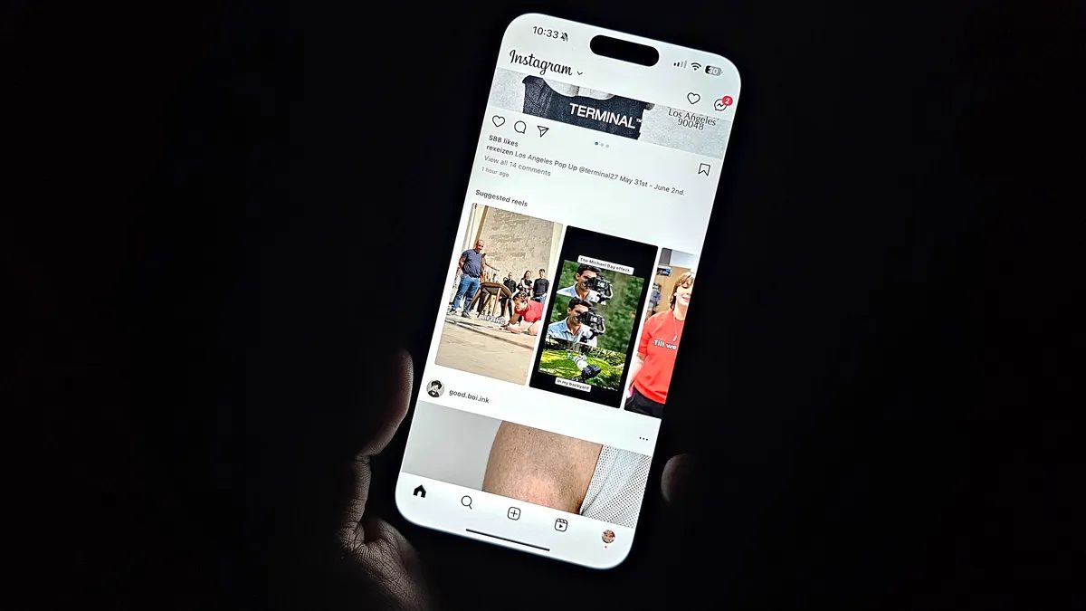 Как сделать экран iPhone ещё тусклее для использования ночью