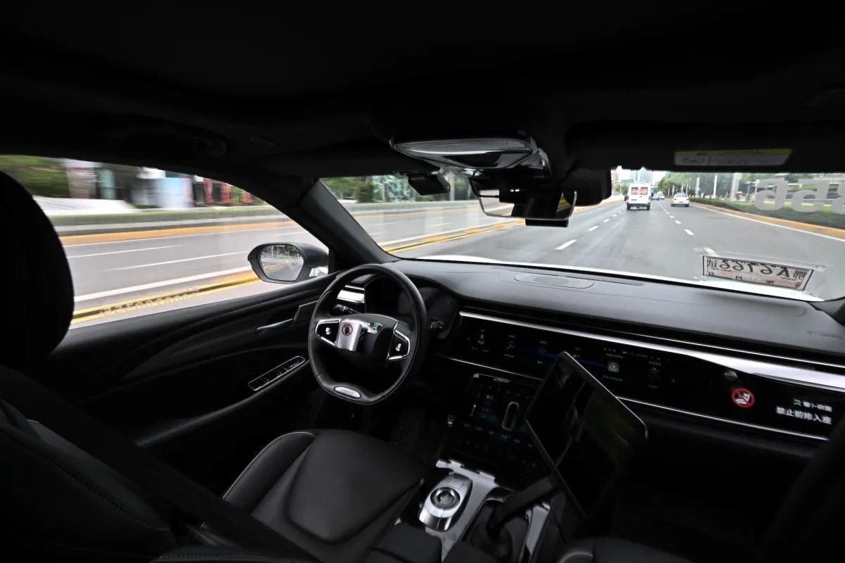 Новый рейтинг роботакси: Китай лидирует, Waymo отстает