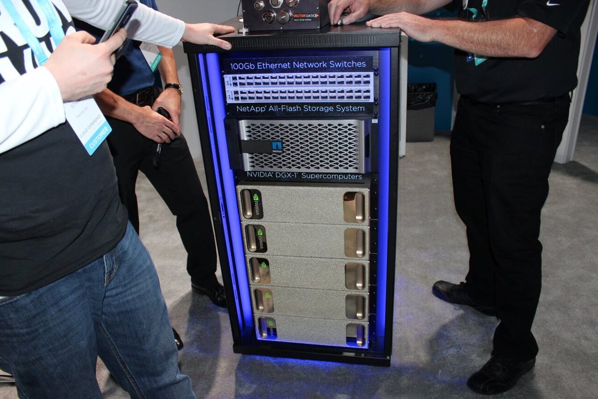 NVIDIA представила DGX Station с поддержкой Windows