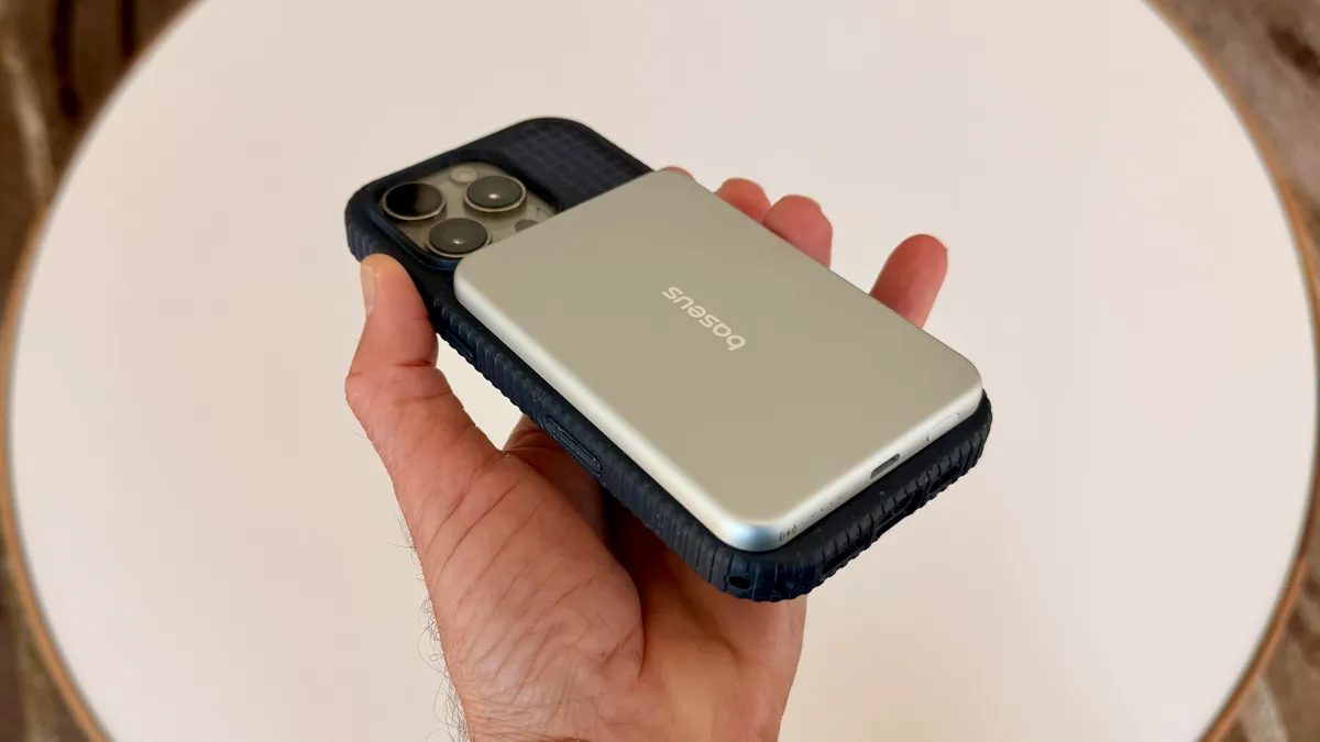 Обзор Baseus PicoGo Air AM71: сверхтонкий беспроводной power bank