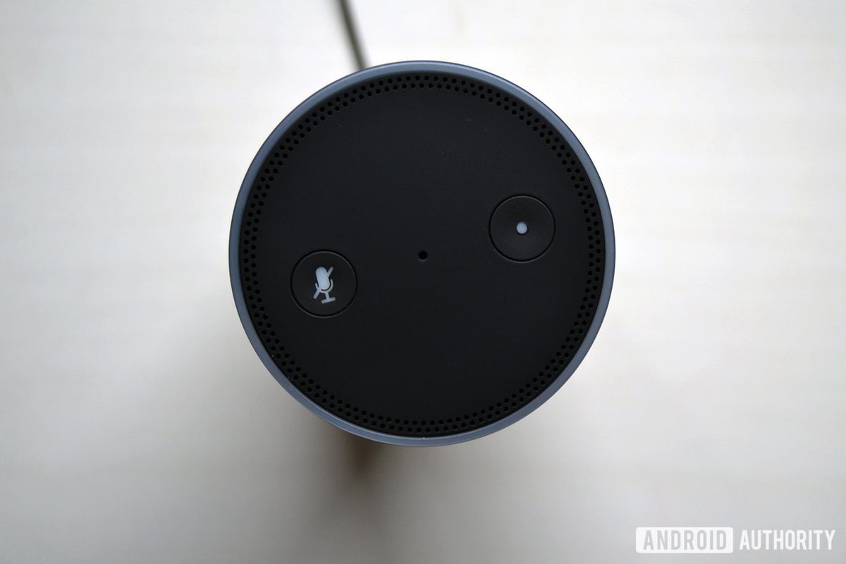 Первые поколения Amazon Echo массово выходят из строя