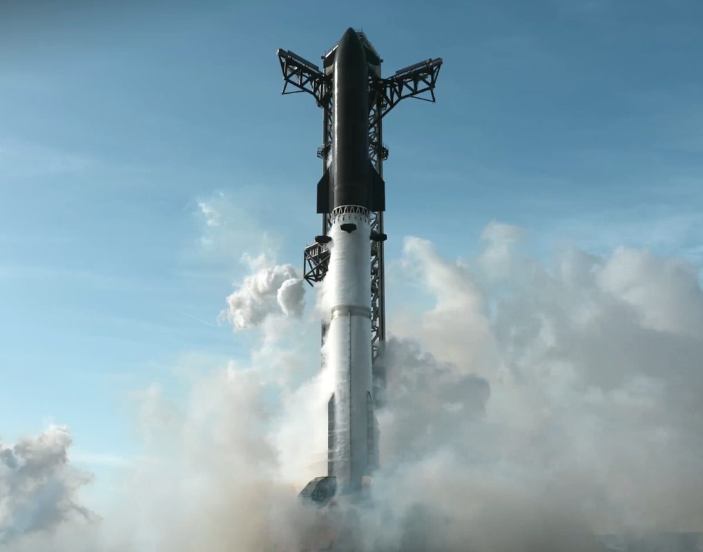 SpaceX прервала второй запуск Starship V3 после зажигания двигателей