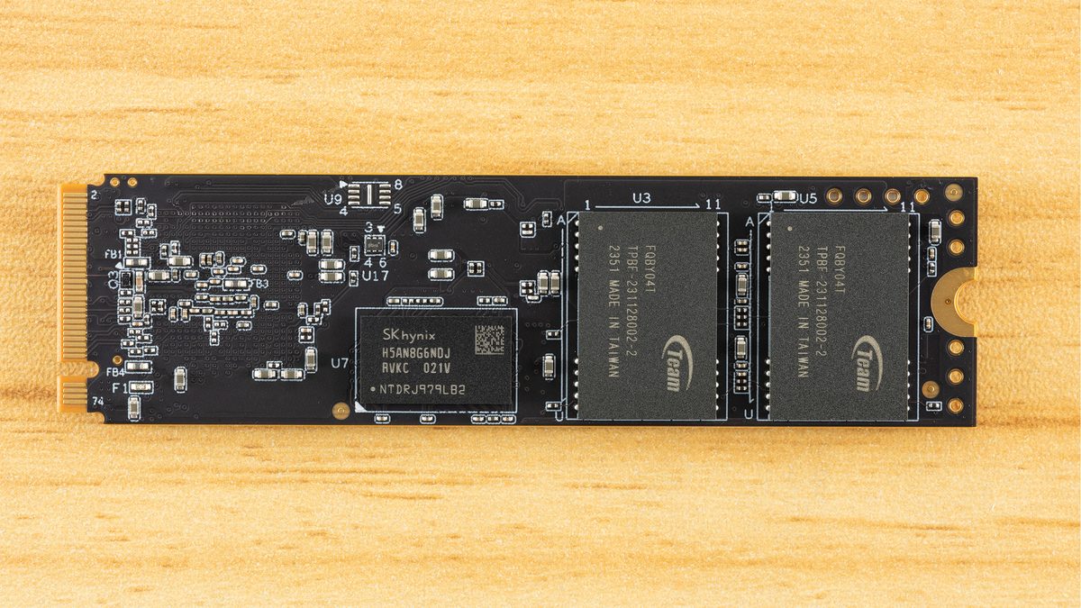TeamGroup G70 Pro: быстрый SSD с DRAM по доступной цене