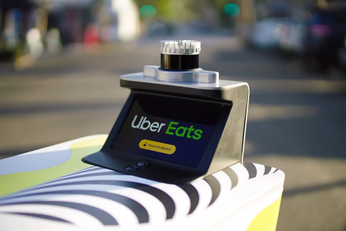 Uber продал долю в Serve Robotics: причины и последствия