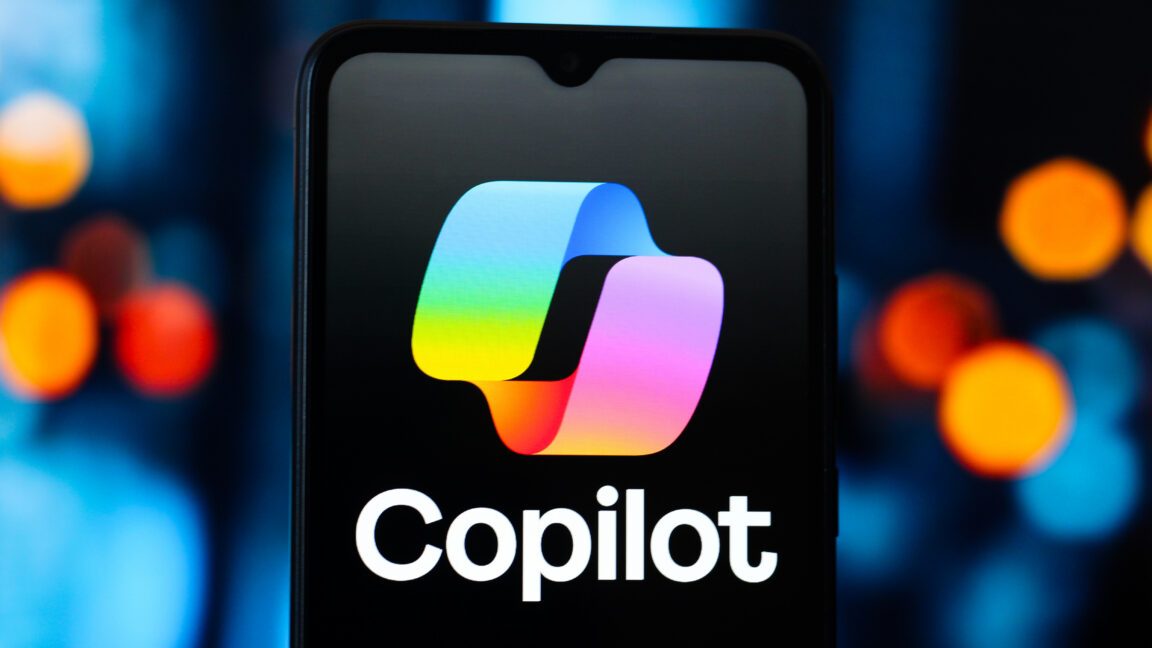 Уязвимость в Microsoft Copilot позволила хакерам красть пароли