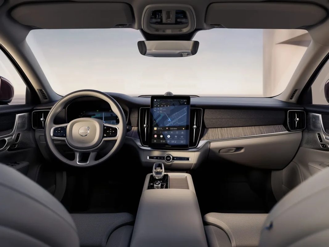 US Grants Volvo Permission to Sell Connected Cars with Chinese Technologies